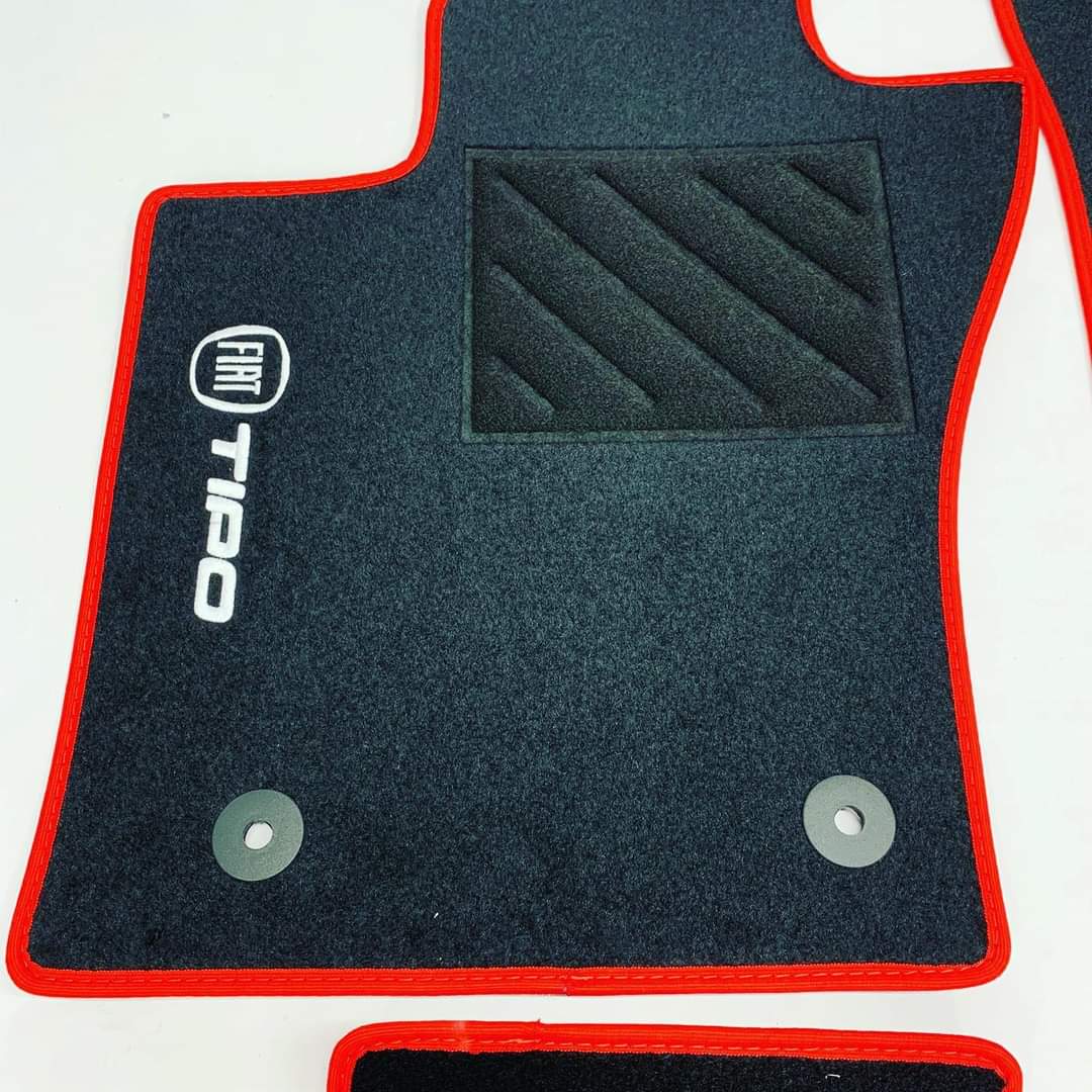 Car mats Fiat type 2015> Fiat or abarth logo