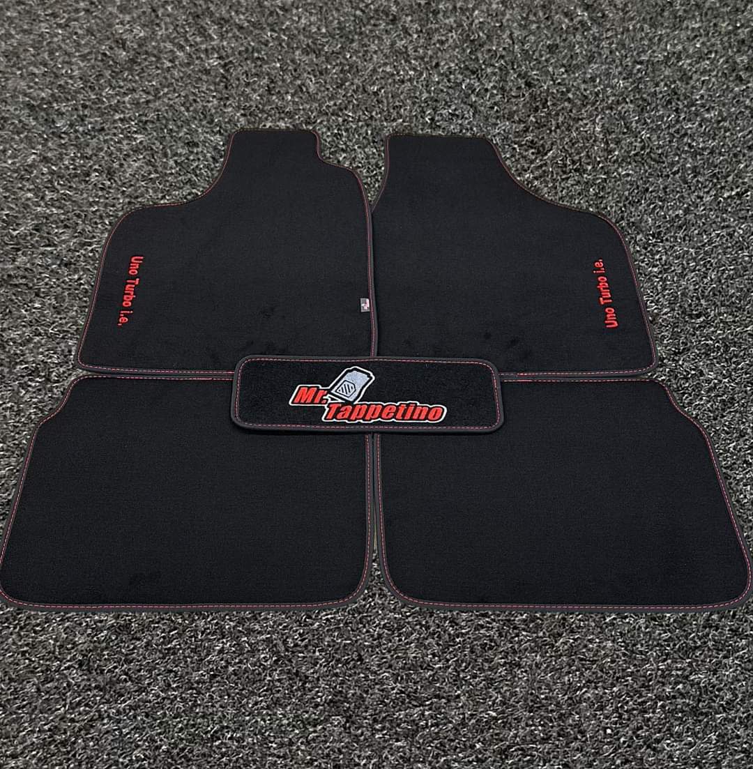 Uno turbo ie logo floor mats