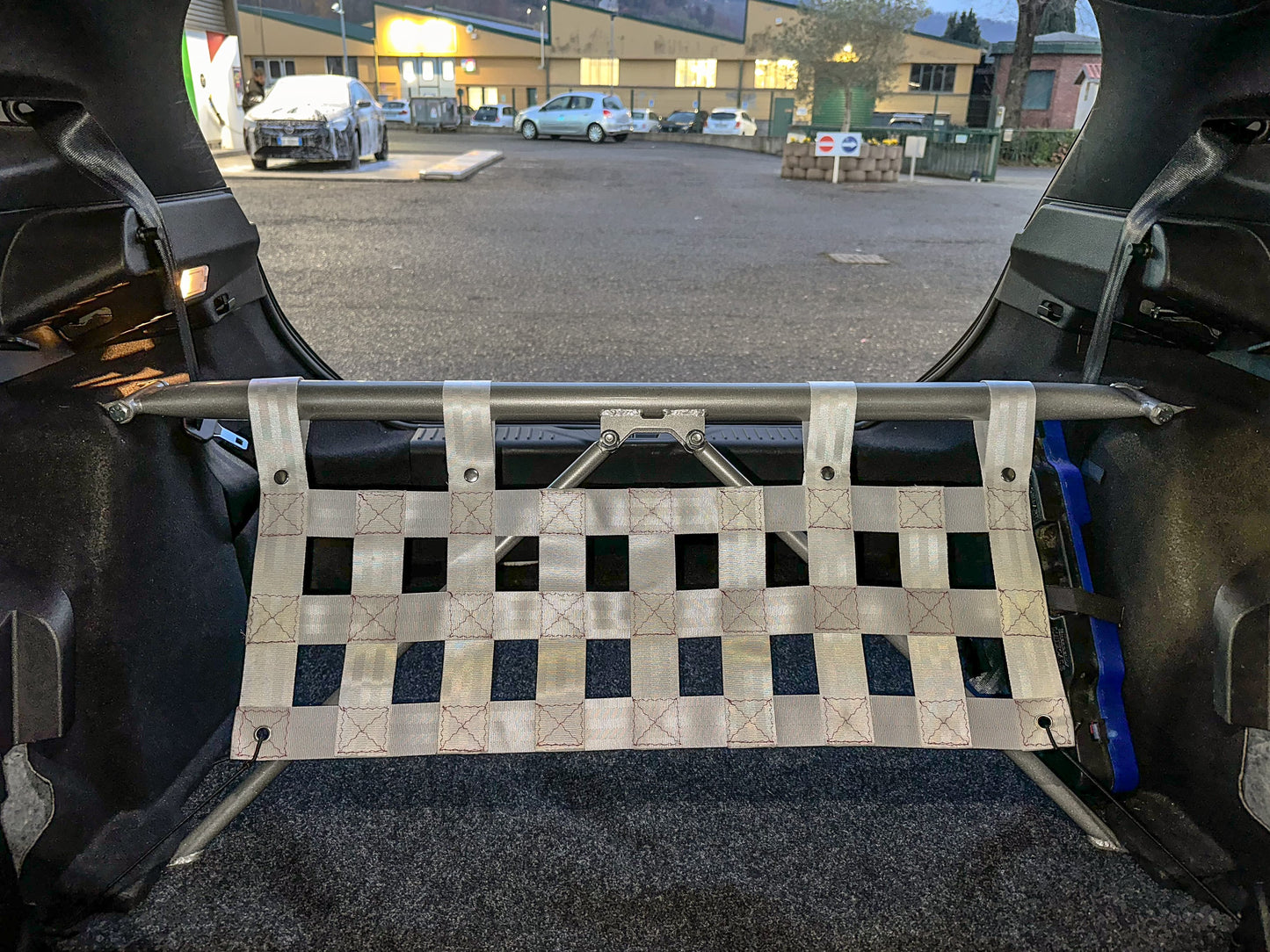 LNM ultra-resistant net made to measure for non-LNM trunk bar (see photo)