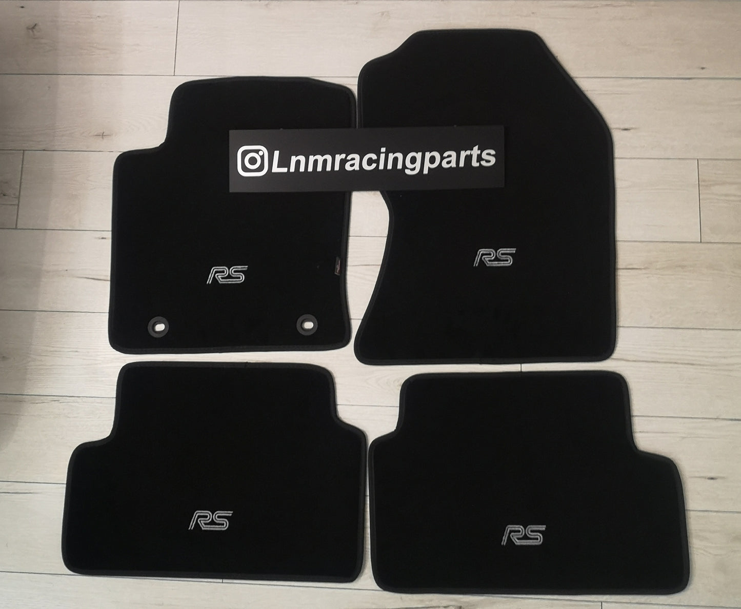 Ford focus RS MK1 1998-2005 premium black velour floor mats with white RS logo and black edge