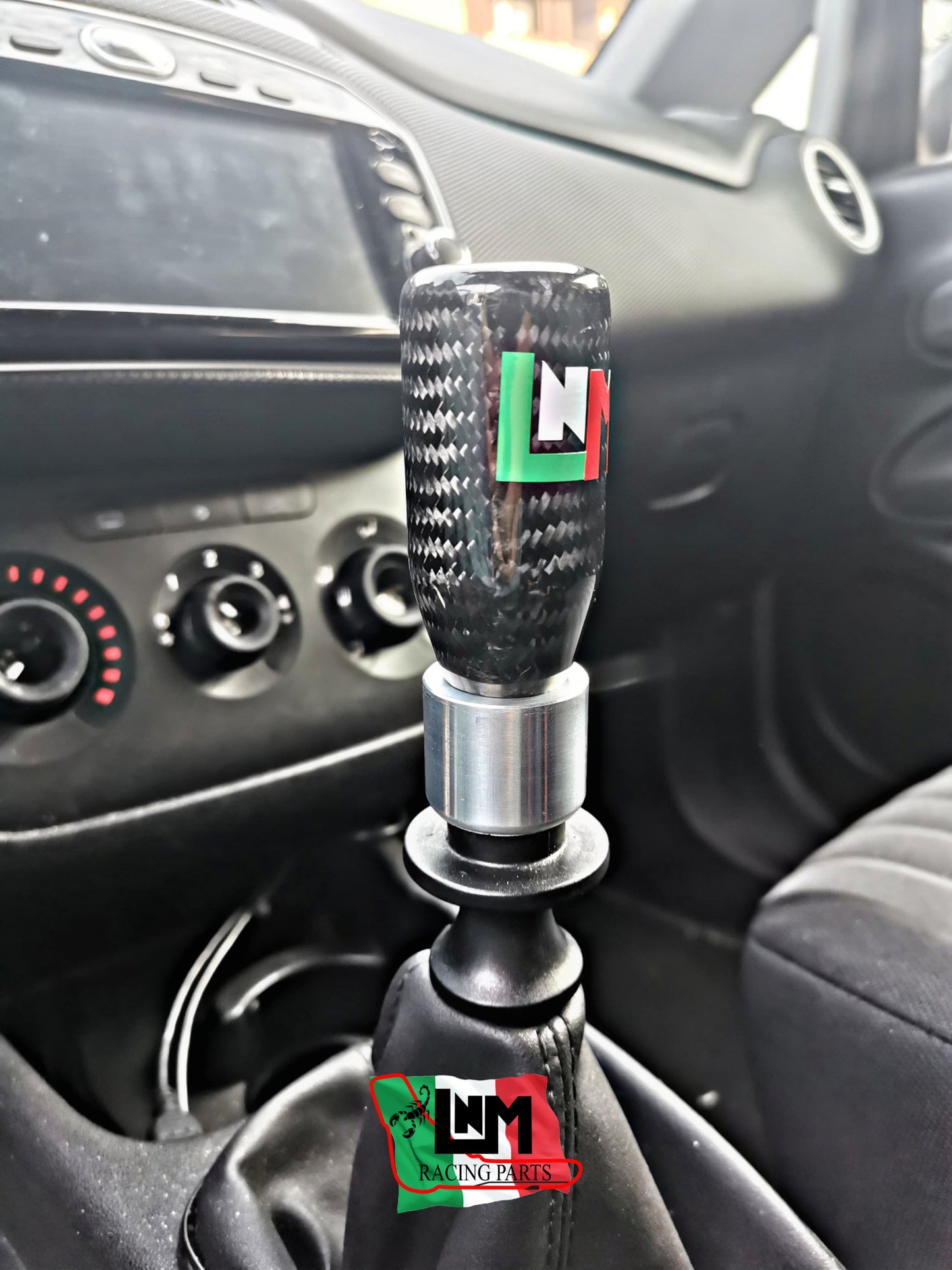Pomello cambio RACING vera fibra di carbonio anello retro mantenuto alluminio cnc punto abarth / punto evo abarth / alfa mito / fiat punto LNM