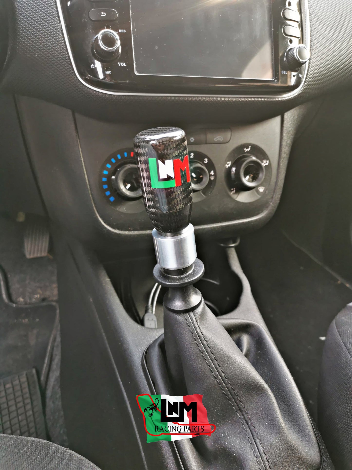 Pomello cambio RACING vera fibra di carbonio anello retro mantenuto alluminio cnc punto abarth / punto evo abarth / alfa mito / fiat punto LNM