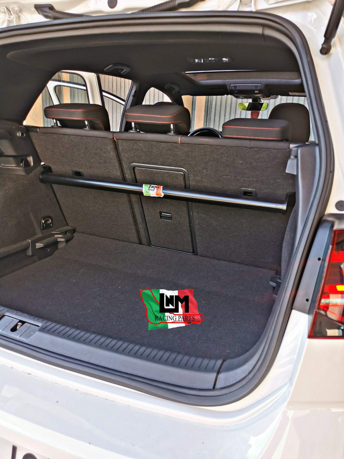 Barra irrigidimento baule duomi posteriore LNM Volkswagen golf 7 7.5 8 GTI / TSI / TDI Leon MK3