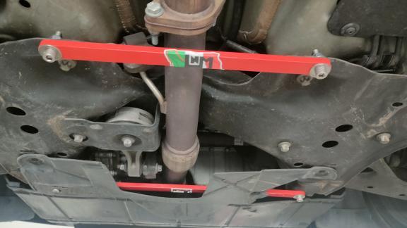 Barra irrigidimento e rinforzo sottoscocca culla ant Punto Abarth / punto evo abarth / Alfa Mito QV / Fiat Punto / Alfa Mito / Opel Corsa OPC mod.D / opel ADAM S