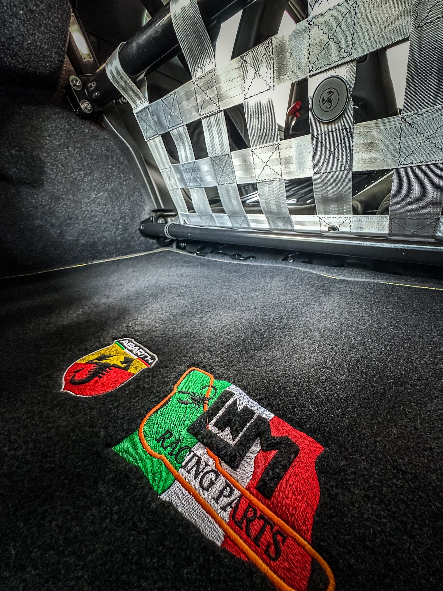 Tappeto baule mantenendo i sedili posteriori 500abarth / punto abarth / punto evo abarth / fiat punto / Alfa mito logo abarth / alfa romeo
