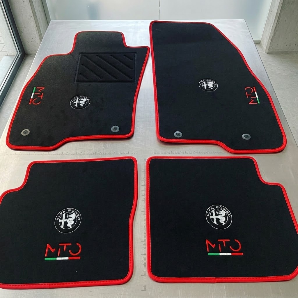 ALFA MITO Fußmatten ALLE MODELLE mit Alpha-Logo