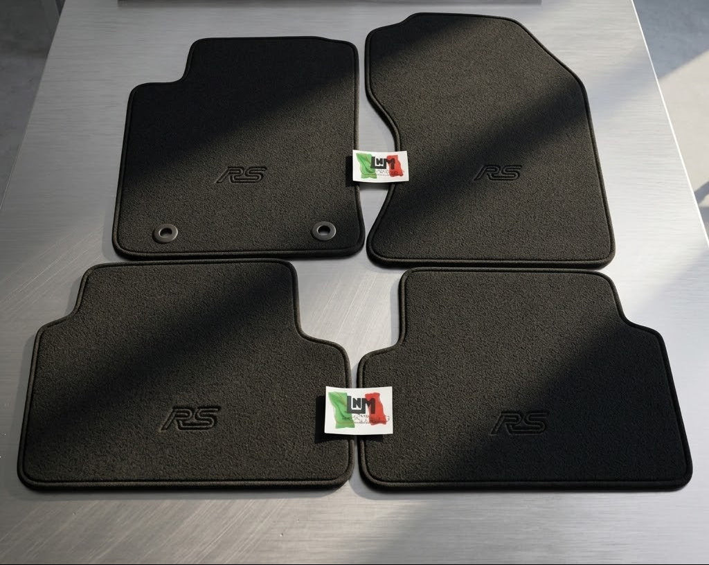 Original Ford Focus RS Mk1 Premium-Veloursmatten, mittelgrau + originale Reproduktion des schwarzen, personalisierten RS-Logos
