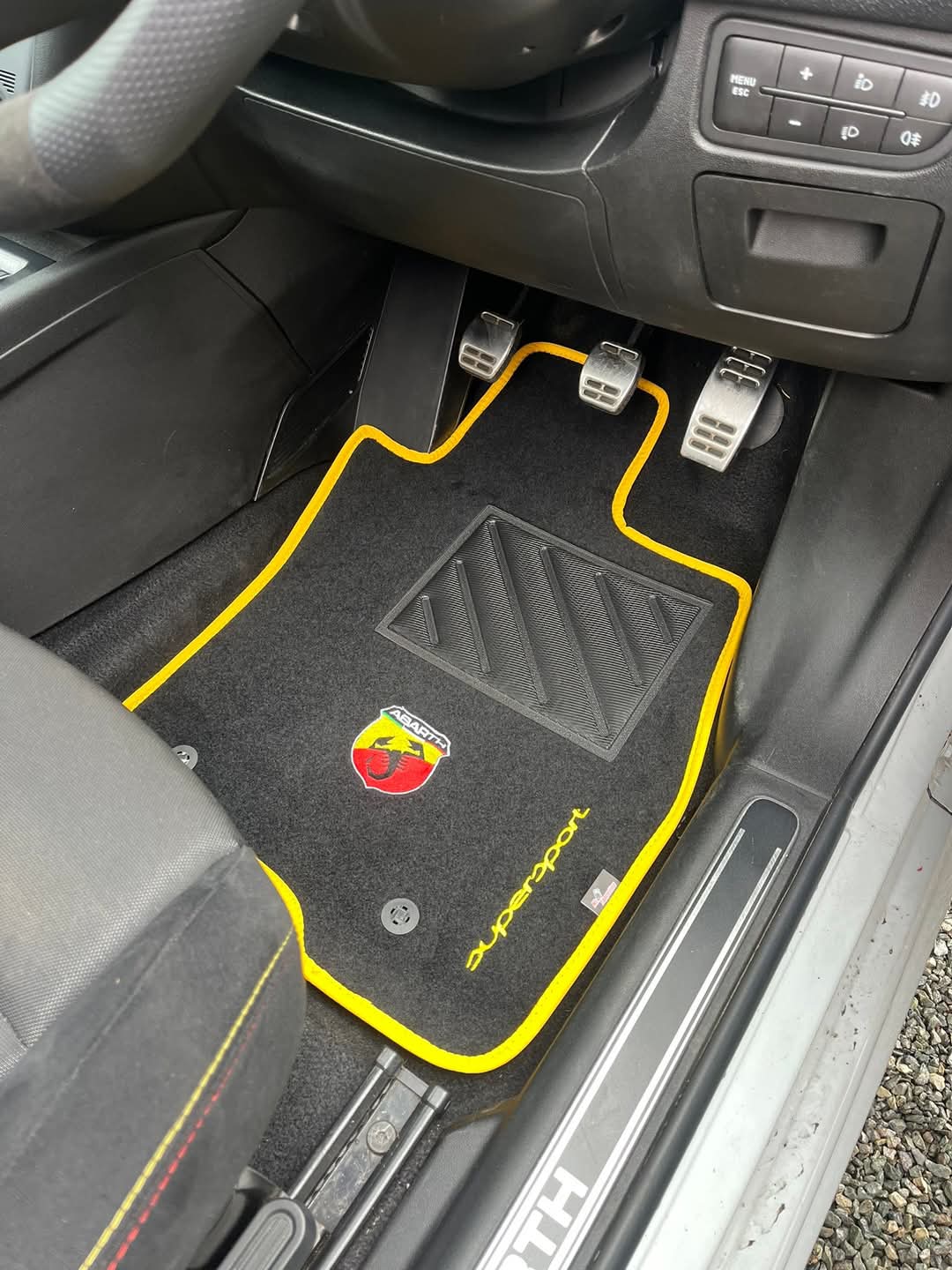 Tappetini auto punto abarth / punto evo abarth  mod. Abarth Corse