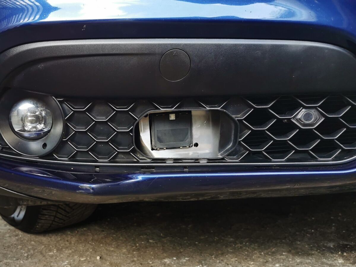 Blindatura radar antifurto alfa romeo stelvio ANTITHEFT ARMOR nero opaco LNM